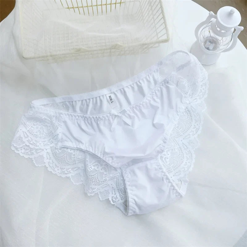 Plus Size Lace Briefs for Women – Seamless Ice Silk Panties L–4XL